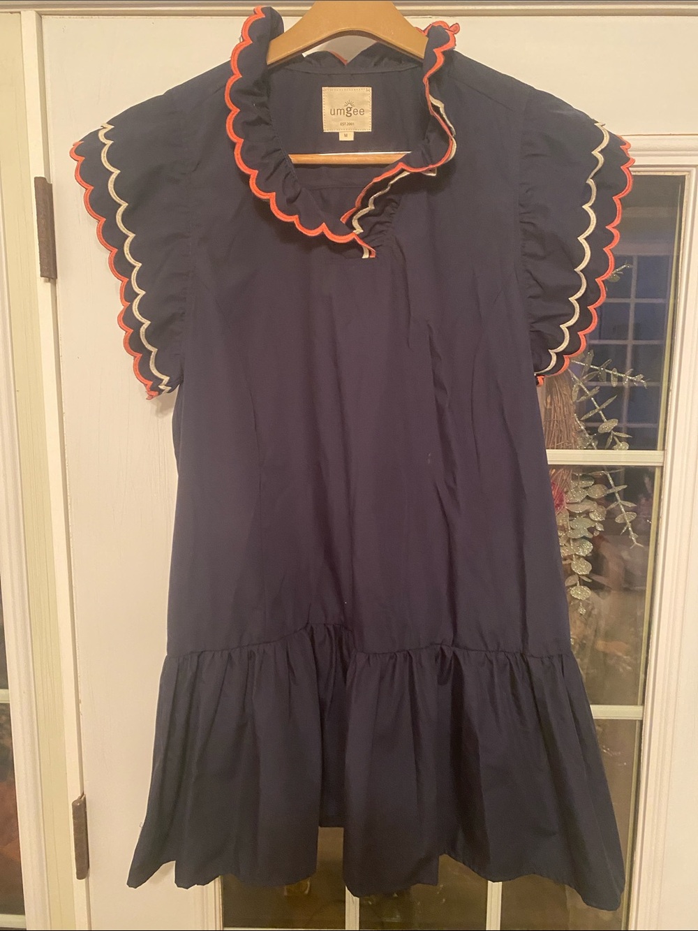 Umgee Navy Dress with Pink & Cream Scalloped Trim. Size Medium. Gorgeous!